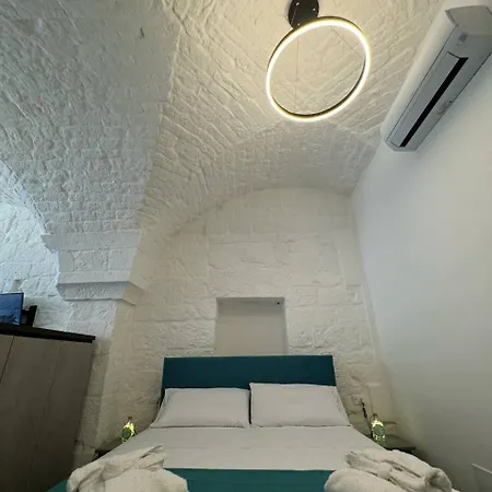 Star White * Ostuni